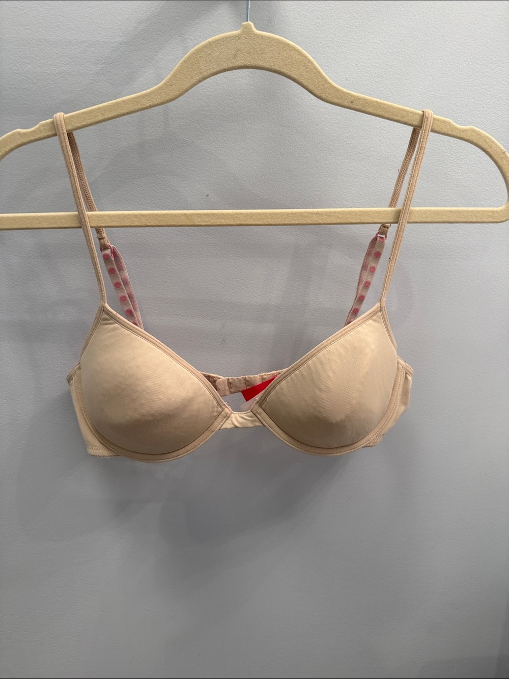 PINK Victoria's Secret Light Nude Everyday Bra